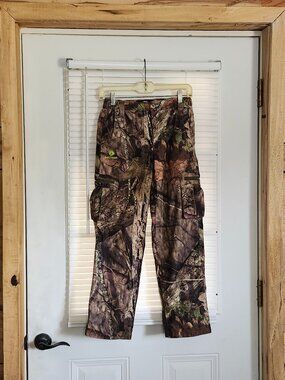 Mossy Oak girls camo pants  size Large